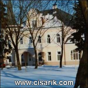 Banov_Nove_Zamky_NI_Nyitra_Nitra_Manor-House_Park_x1.jpg