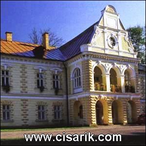 Vysny_Kubin_Dolny_Kubin_ZI_Arva_Orava_Manor-House_Park_built-1700_ENC1_x1.jpg